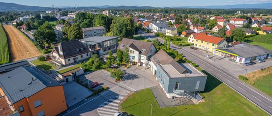 Architecture, Building, Outdoors, Road, Suburb, Aerial View, Housing, House, Car, Vehicle
