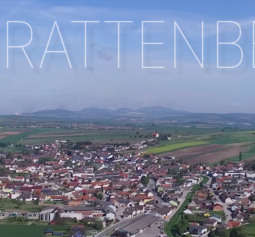 Bild enthält, Outdoors, Nature, Countryside, Landscape, Neighborhood, Rural, Scenery, Aerial View, Car