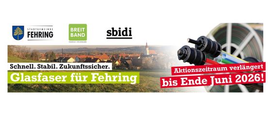 Ein Bild, das sbidi mit einem Dorfhintergrund bewirbt, zeigt Gebäude und einen Kirchturm. Aktion für die Umwelt bis zum Ende.