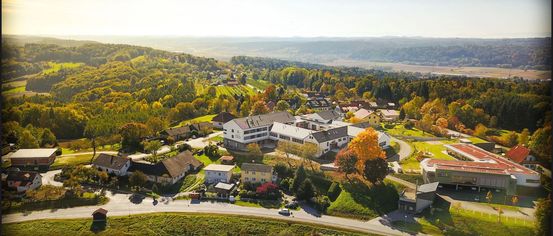 Outdoors, Building, Housing, Aerial View, Nature, House, Suburb, Countryside, Driveway