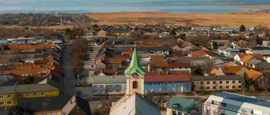 Building, Cityscape, Urban, Monastery, Outdoors, Sky, Spire, City, Neighborhood, Horizon