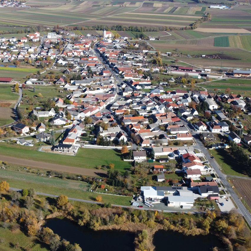 Image contains, Outdoors, Nature, Aerial View, Countryside, Rural, Suburb, Farm