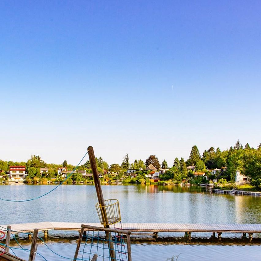 Bild enthält, Nature, Outdoors, Scenery, Lakefront, Landscape, Water