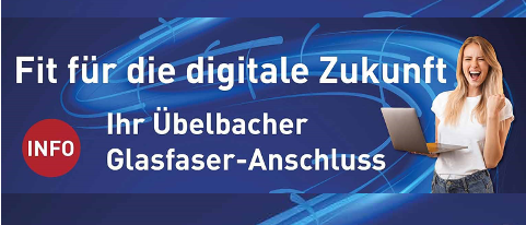 Bild enthält, Computer, Electronics, Pc, Computer Hardware, Laptop, Advertisement, People, Person, Monitor, Woman