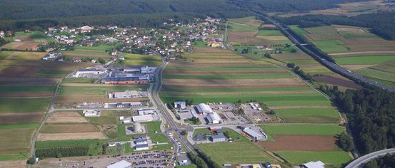 Unterseite-Wirtschaft-und-Arbeit-Gewerbegebiet-Foto-Gewerbegebiet