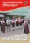 Das Cover der offiziellen Ottendorf-Zeitschrift für September 2024 zeigt eine Gruppe Erwachsener in traditioneller österreichischer Kleidung, die vor einem Publikum auftreten. Die Gruppe besteht aus vier Männern und einer Frau, die alle auf einem Kopfsteinpflasterweg stehen.