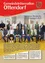 Plakat mit einer Gruppe von Männern und Frauen, alle formell gekleidet. Sie sitzen auf roten Bänken. Der Titel des Plakats lautet 'Der neue Ottendorfer Gemeinderat 2025' und erwähnt eine Sitzung am 25. April 2025.