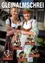 Zwei Frauen in traditioneller deutscher Kleidung lächeln und posieren für ein Foto. Es gibt drei Bilder auf dem Plakat: eines von einem Mann, der Tuba spielt, ein weiteres von zwei Männern in Anzügen und ein drittes von einem Mann, der Trompete spielt.