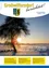 Plakat mit einem Baum und Sonne im Hintergrund. Der Text lautet 'Frohe Weihnachten und ein gutes neues Jahr 2022'. Es wünscht einen schönen Feiertag und ein gutes neues Jahr. Veröffentlicht 4/2021.