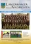 Ein Flyer feiert 135 Jahre der Freiwilligen Feuerwehr Langenwang. Es zeigt ein Gruppenfoto uniformierter Feuerwehrleute, einige vor einem Haus. Das Datum des Fotos ist der 14. April 2007.