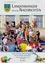Ein Gemeinde-Newsletter-Cover mit einer Gruppe von Kindern, die als Hasen gekleidet sind und Hasenausschnitte halten, vor einem Gebäude mit großen Fenstern stehen. Das Bild hat einen Wasserzeichen mit dem Text 'Gemma, Haserl schau ins Osterhasendorf nach Langenwang - Seite 33'.