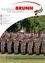 Das Titelbild des Gemeinde Brunn Informer zeigt eine Militärparade mit uniformierten Soldaten, die Gewehre halten. Oben steht 'Amtliche Nachrichten' mit Datum und Logo. Links sind verschiedene Themen aufgelistet.