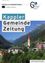 Eine malerische Ansicht eines Dorfes in den österreichischen Alpen, mit einer Kirche mit einem roten Turm, umgeben von Bergen und Grün.