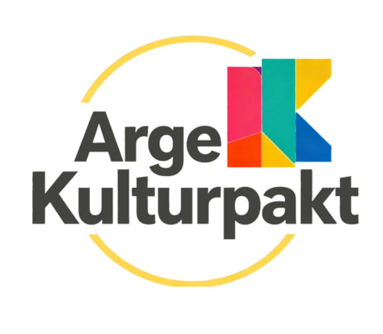 Das Logo für Arge Kulturpakt zeigt ein stilisiertes 'K' in leuchtenden Farben auf weißem Hintergrund. Das Wort 'Arge' ist in fetter schwarzer Schrift, während 'Kulturpakt' in kleinerer Schrift darunter steht.