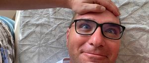 Bild enthält, Accessories, Glasses, Adult, Male, Man, Person, Face, Head, Portrait