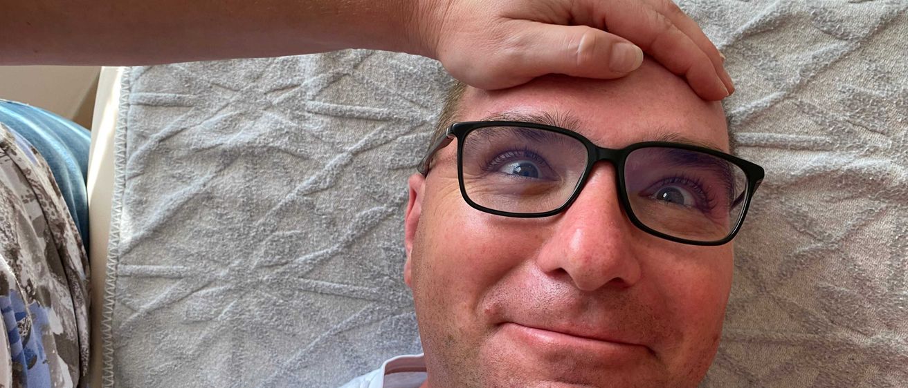 Bild enthält, Accessories, Glasses, Adult, Male, Man, Person, Face, Head, Portrait