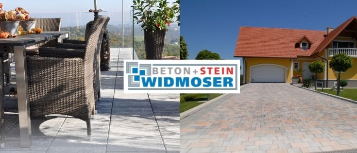 Ein Bild eines Patios mit Tisch und Stühlen, neben einem Haus mit rotem Dach und Einfahrt.