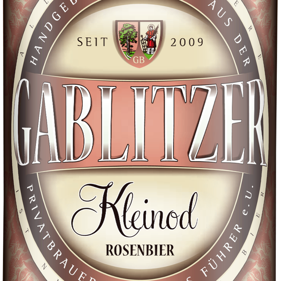 Bild enthält, Alcohol, Beer, Beverage, Bottle, Beer Bottle, Liquor, Lager, Person, Shaker