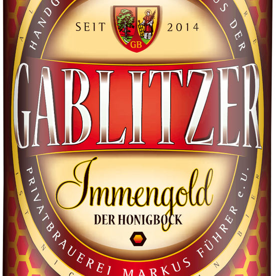 Bild enthält, Alcohol, Beer, Beverage, Lager, Beer Bottle, Bottle, Liquor, Person