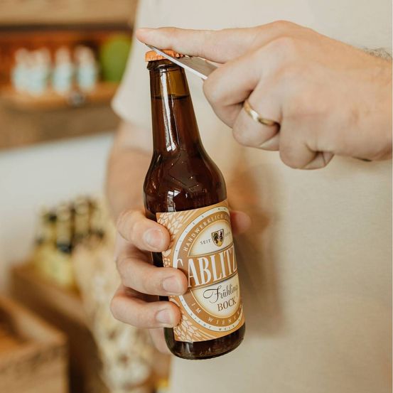 Image contains, Alcohol, Beer, Beverage, Beer Bottle, Bottle, Liquor