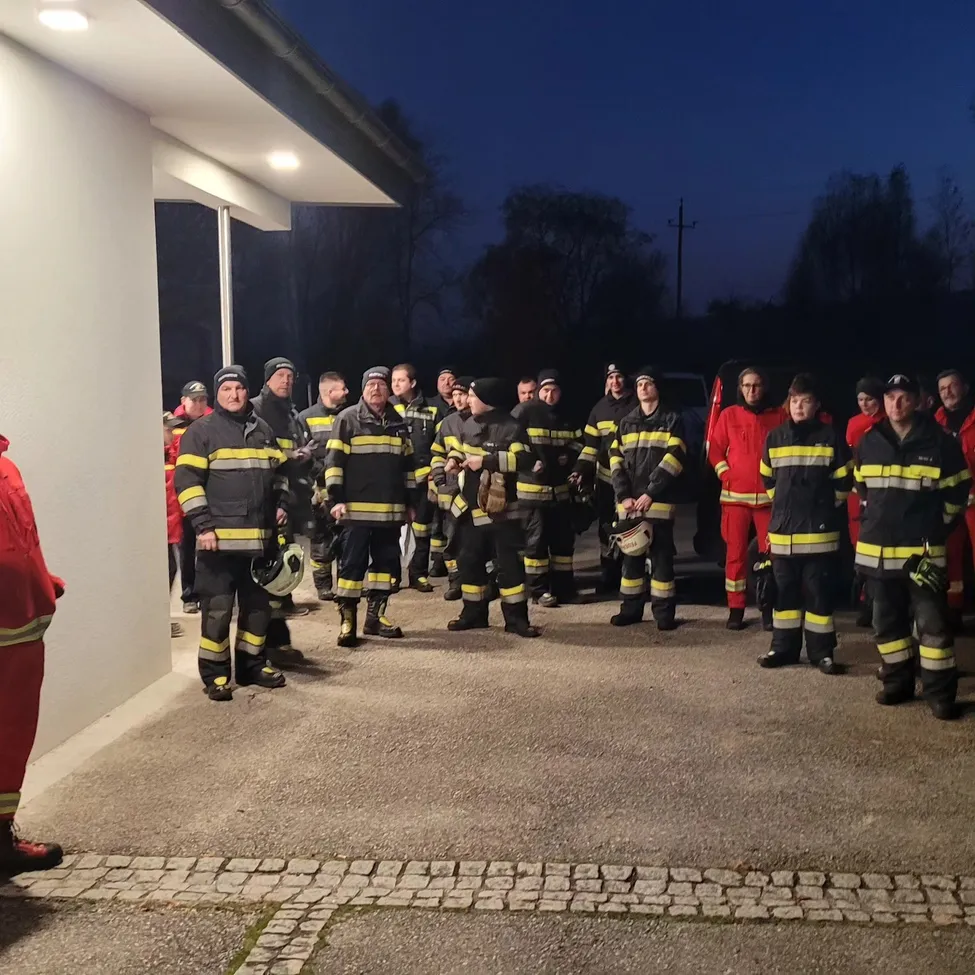 Clothing, Glove, Helmet, Person, Adult, Male, Man, Shoe, Hat, Fireman