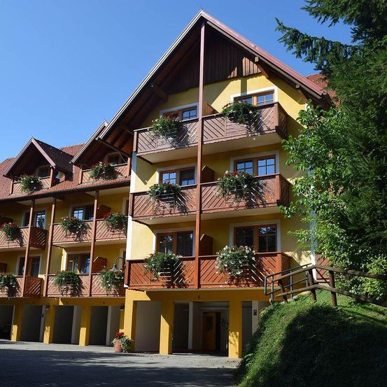 Bild enthält, City, Architecture, Building, Hotel, Resort, Urban, High Rise, Apartment Building, Housing