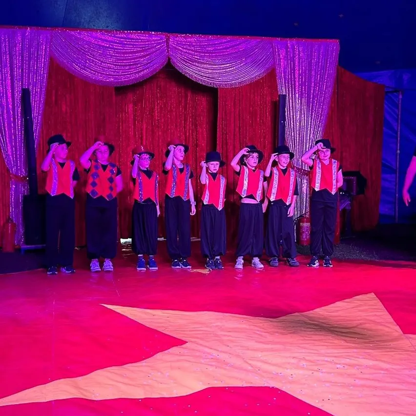 Group Performance, Person, Adult, Female, Woman, Stage, Dancing