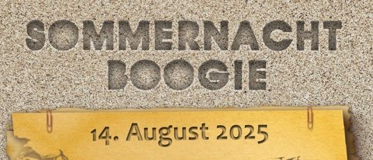 Plakat für eine Sommernacht-Boogie-Veranstaltung am 14. August 2025 in der Aignerei, Bodensdorf 8, 3250 Wieselburg. Die Veranstaltung beinhaltet Grill ab 17 Uhr, Eintritt um 19 Uhr und DJ Wechsel. Zwei Mädchen posieren neben einem grünen Truck.