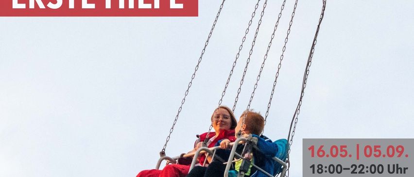 Bild enthält, Child, Female, Girl, Person, Clothing, Footwear, Shoe, Outdoors, Play Area, Toy