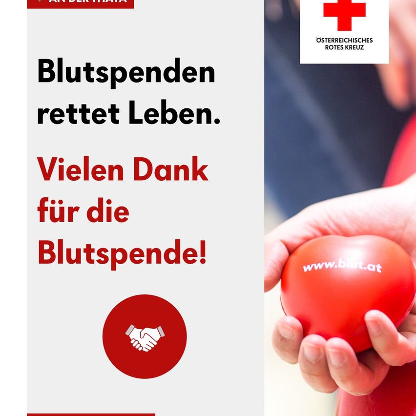 Ein Poster mit einem roten Ball zeigt die Botschaft 'Blutspende rettet Leben' mit einem roten Kreuz in der Ecke. Eine Hand hält einen roten Ball mit 'www.blut.at' darauf.