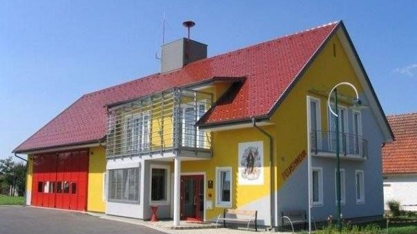 v1_migrated_image_4861006