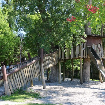 Spielplatz2(c)DIEGARTENTULLN_Buchinger