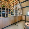 Bild enthält, Architecture, Building, Alcohol, Beverage, Liquor, Wine, Wine Cellar