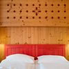 Bild enthält, Indoors, Interior Design, Wood Panels, Wood, Hardwood, Stained Wood