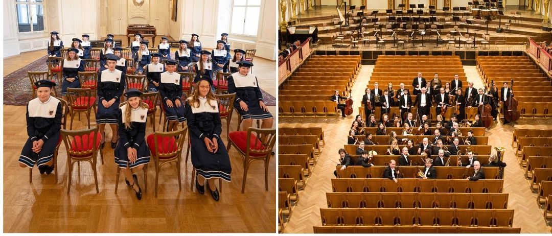 Eine Gruppe junger Frauen in blauen und weißen Uniformen sitzt auf Stühlen in einem Saal mit Holzboden. Eine Kristallleuchter hängt von der Decke. Ein anderes Bild zeigt einen Konzertsaal mit Musikern, die auf der Bühne Instrumente spielen.