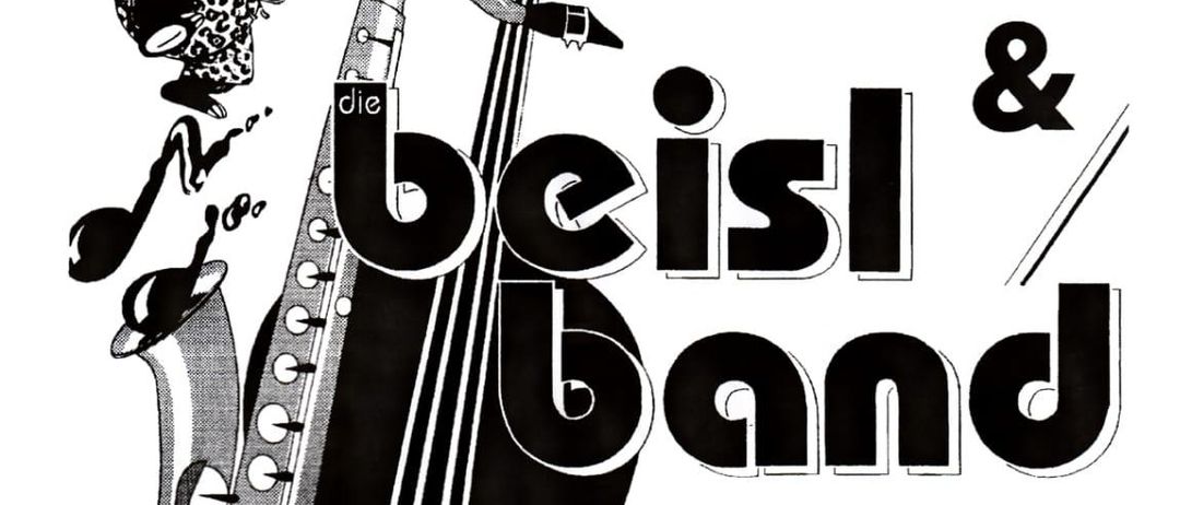 Ein schwarz-weißes Poster bewirbt ein Konzert von Sigi Flamisch und der Beisl Band am Sonntag, 14. Dezember, um 18:00. Das Poster zeigt eine Trompete, eine Geige und Klaviertasten.