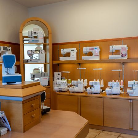 Bild enthält, Laboratory, Lab, Architecture, Building, Hospital