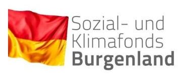 Das Bild zeigt die Flagge Deutschlands mit den Worten 'Sozial- und Klimafonds Burgenland' in einer stilisierten Schrift darunter.