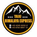 Das Logo von Taxi Himalaya Express zeigt eine stilisierte Bergkette mit einem Blitz, einer Fünf-Sterne-Bewertung und zwei Telefonnummern: +43-6245-8202-0 und +43 6763 6947 15.