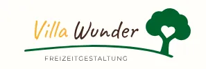 Das Logo von Villa Wunder zeigt einen stilisierten Baum mit einem Herz an seiner Basis, vor einem Hügel, mit den Worten 'Villa Wunder' in Fettdruck und 'Freizeitgestaltung' darunter.