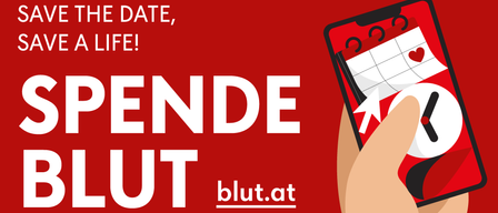 Rotes Poster mit großem weißen Text 'BLOOD ENDE BUT'. Unten hält eine Hand ein Smartphone mit offenem Kalender. Die Website bludat.at ist auf dem Telefon sichtbar.