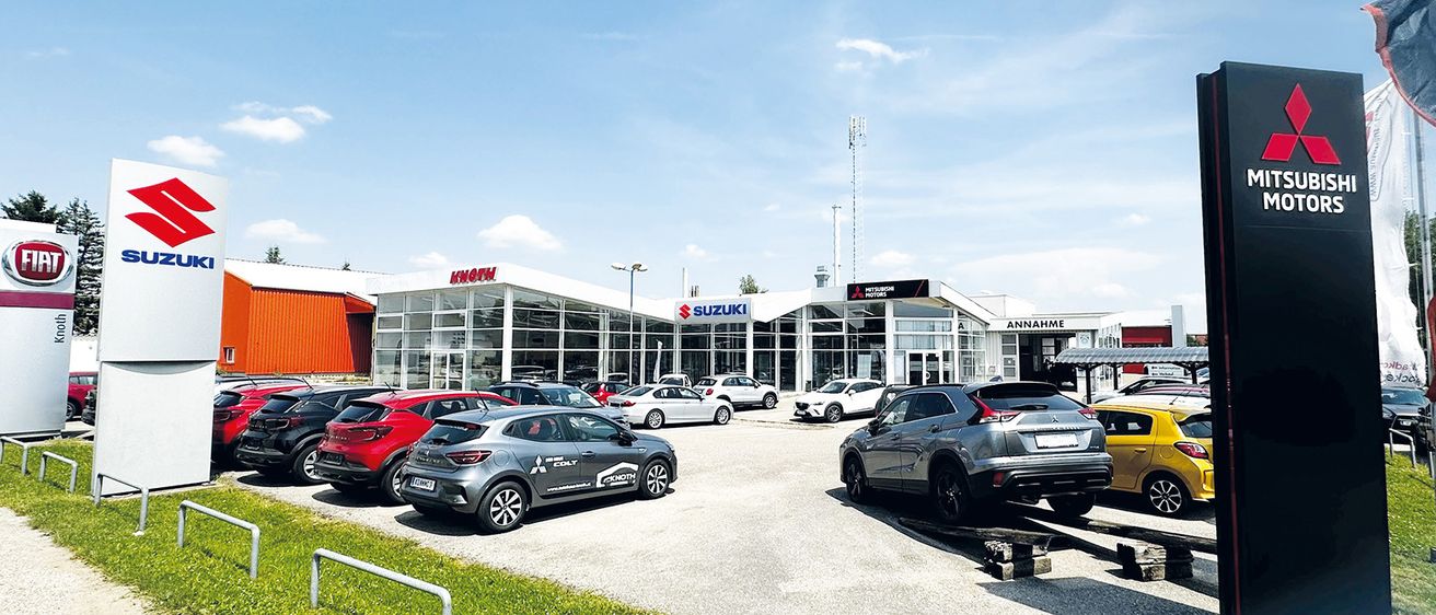 Bild enthält, Car, Car Dealership, Transportation, Vehicle, Outdoors, Machine, Wheel