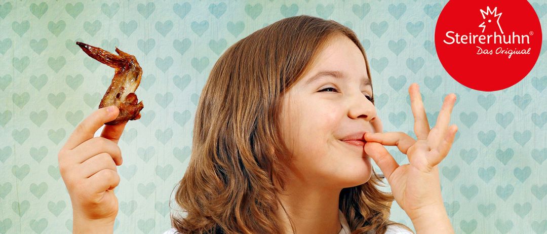 Bild enthält, Child, Female, Girl, Person, Face, Head, Eating, Food