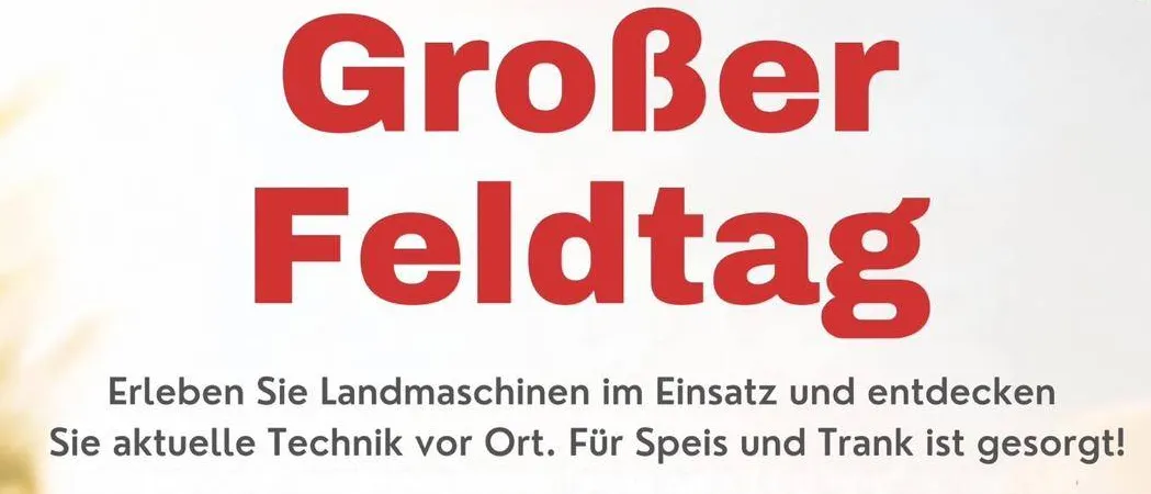 Ein Werbeplakat für eine Traktorenveranstaltung am 17. Oktober 2026 in 8492 Hürth, Deutschland. Das Plakat zeigt einen grünen Traktor auf einem Feld mit einem QR-Code für weitere Informationen.
