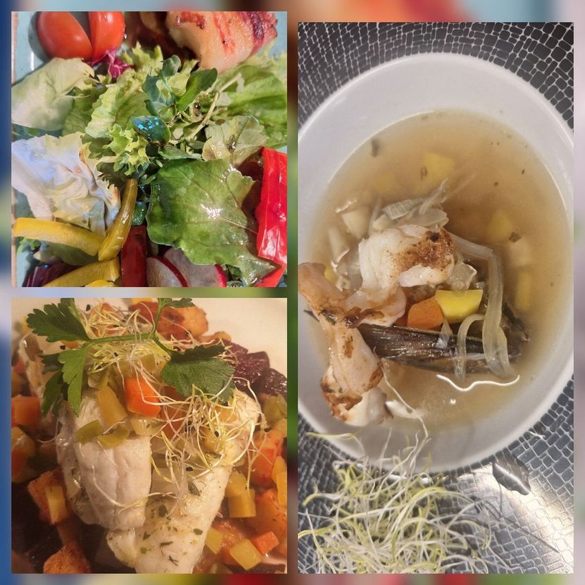 Vier Lebensmittel werden gezeigt: ein Gemüsesalat, Suppe, ein Fischgericht und ein Fleischgericht. Der Salat besteht aus Salat, Tomaten und Radieschen. Die Suppe hat Garnelen und Gemüse. Der Fisch ist mit Kräutern belegt. Das Fleischgericht hat eine Vielzahl von Gemüsesorten.