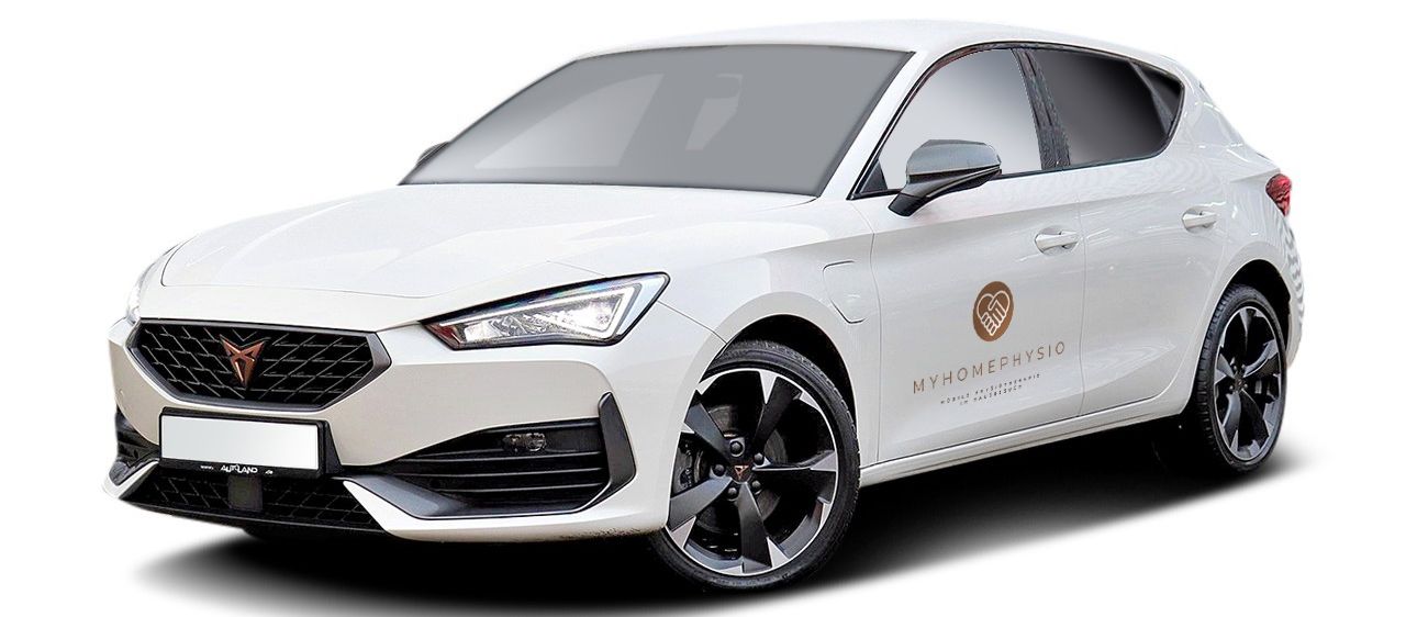 Ein weißer Wagen mit schwarzen Details wird auf weißem Hintergrund gezeigt. Auf der Tür steht das Logo 'MYHOMEPHYSIO'.