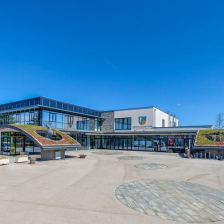 Gemeindezentrum Matzendorf-Hölles