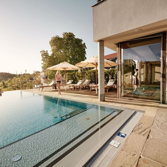 Housing, Villa, Pool, Water, Swimming Pool, Person, Outdoors, Chair, Nature, Scenery