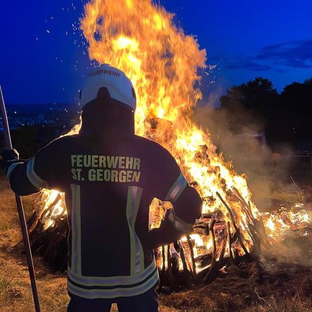 Bild enthält, Fire, Flame, Bonfire