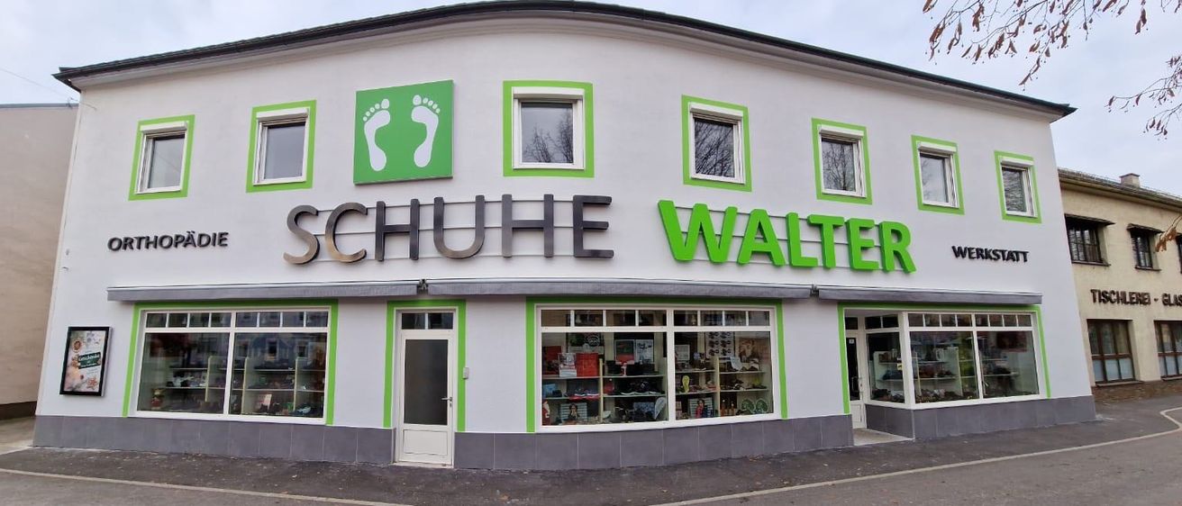 Bild enthält, Building, Shop, City, Urban, Indoors